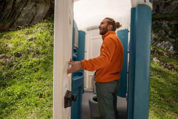Best Best portable toilet rental  in Iron River, MI